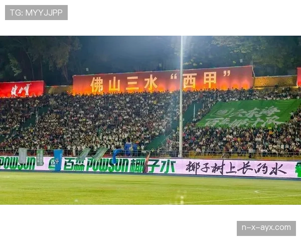 西甲绿白条纹球队强势回归，球迷热盼新赛季再创辉煌