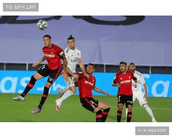 西甲争冠白热化：豪门强势领跑，冠军悬念持续升温