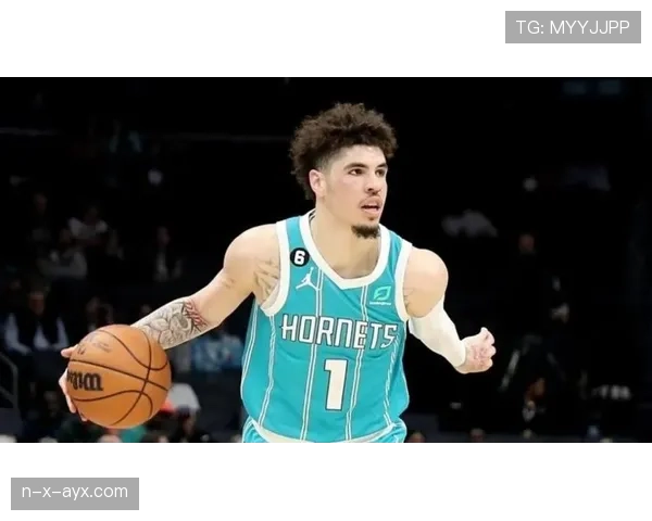 拉梅洛·鲍尔连续多场传球数增多提升组织效率对比新秀赛季明显进步